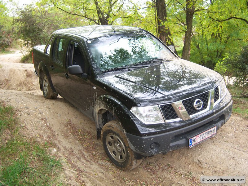 Nissan Navara D40 Doka - BJ. 2007