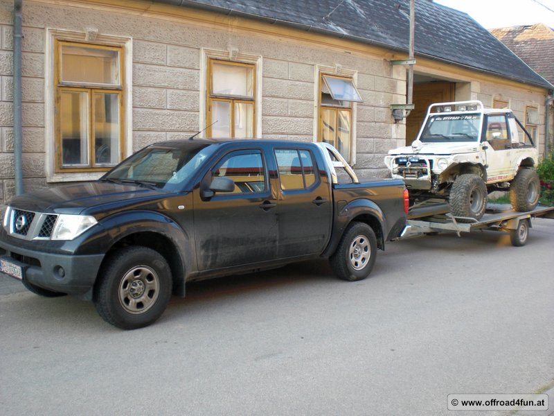 Nissan Navara - mit H�nger